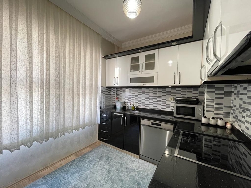 Bergblick 2+1 Wohnung im Zentrum von Alanya