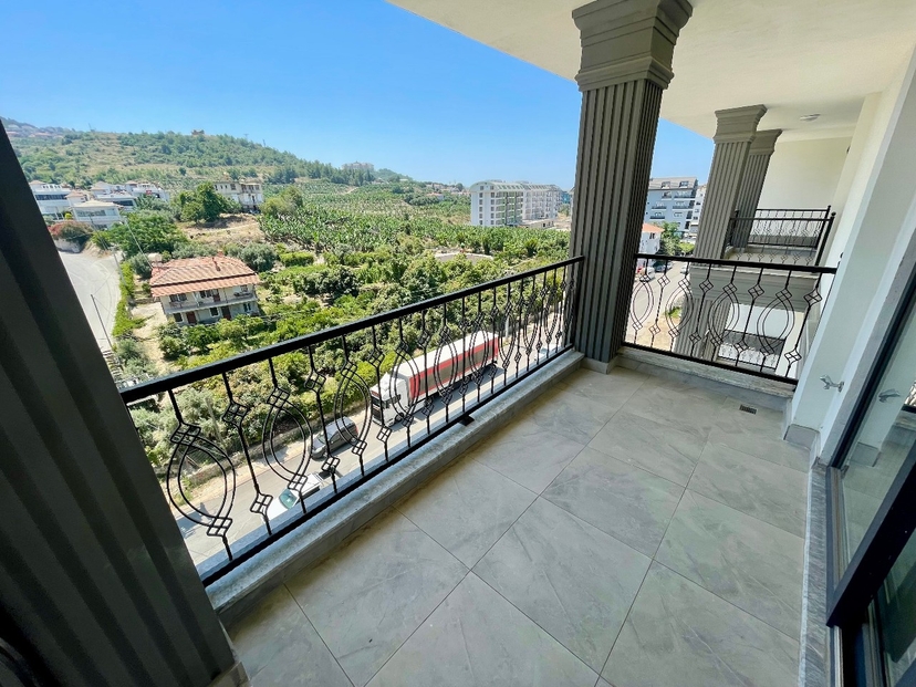 Luxurious 2+1 Apartment with Mountain View in Kargicak