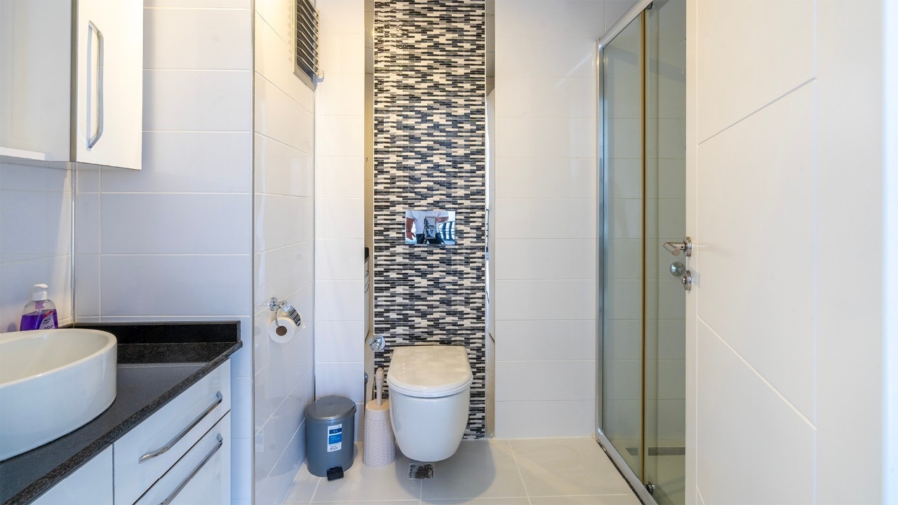 Luxury 2+1 Apartment with Mountain Views in Alanya-OBA