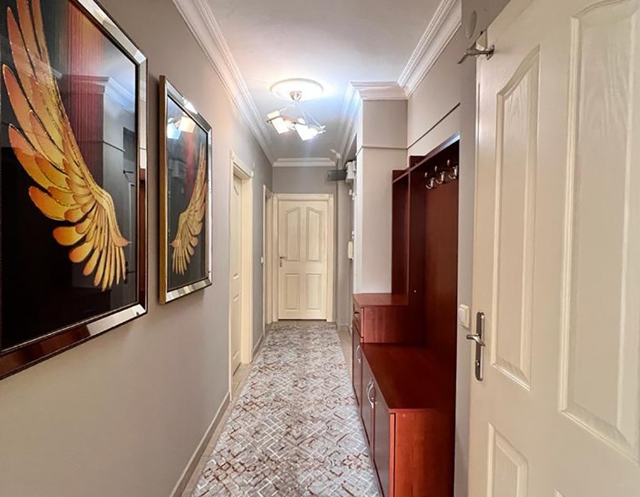 Modern 2+1 Apartment with Mountain View in Alanya Center