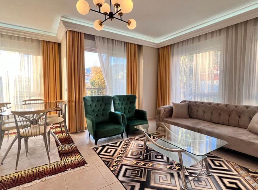 Modern 2+1 Apartment with Mountain View in Alanya Center