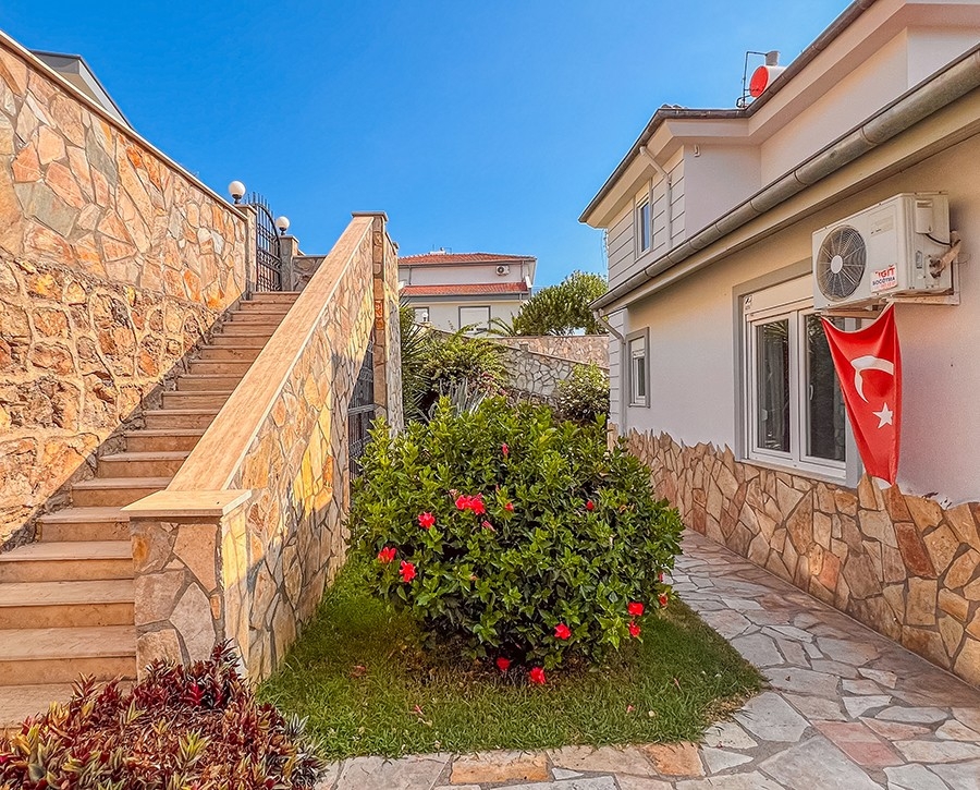 Ylellinen 3+1 Huvila upealla näköalalla, Alanya - Kargicak