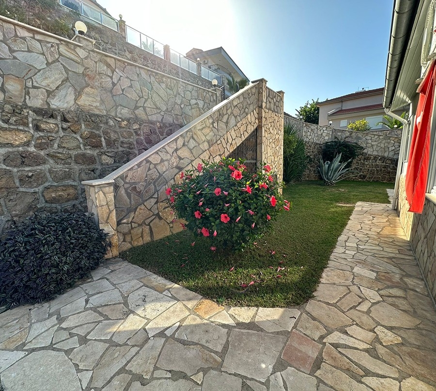 Ylellinen 3+1 Huvila upealla näköalalla, Alanya - Kargicak