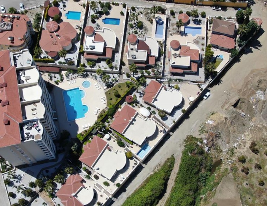 Lyxig 3+1 Villa med Fantastiskt Hav och Bergsutsikt i Mahmutlar, Alanya