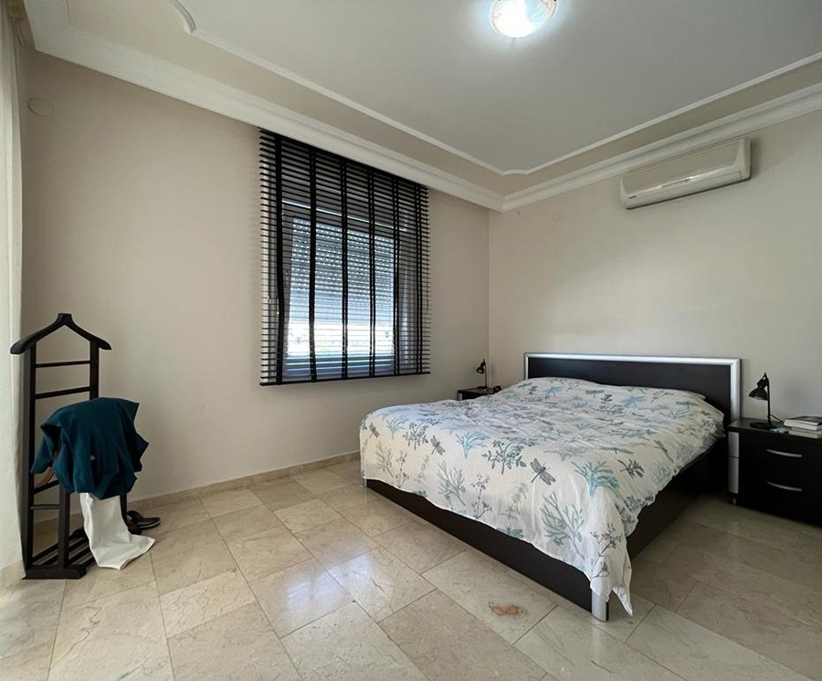 Lyxig 3+1 Villa med Fantastiskt Hav och Bergsutsikt i Mahmutlar, Alanya