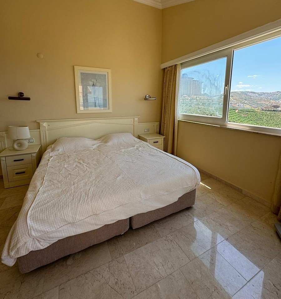Lyxig 2+1 lägenhet med havs- och bergsutsikt, Alanya - Kargicak