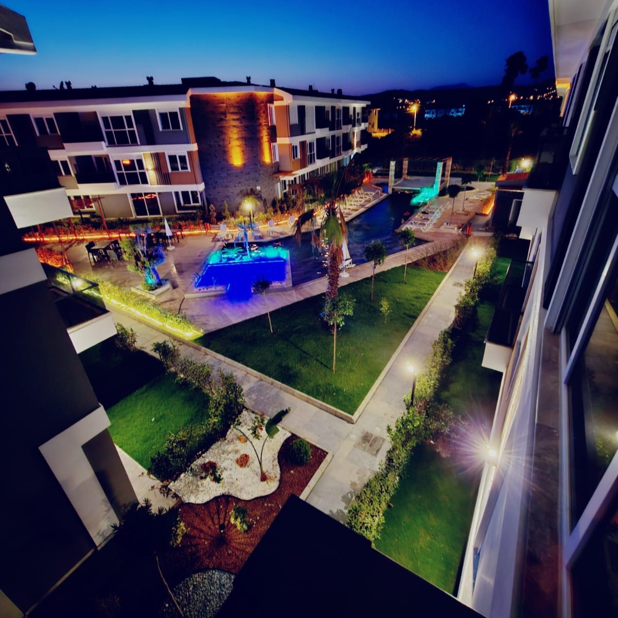 Luxuriöses 1+1 Apartment mit Pool und Fitness in Evrenseki