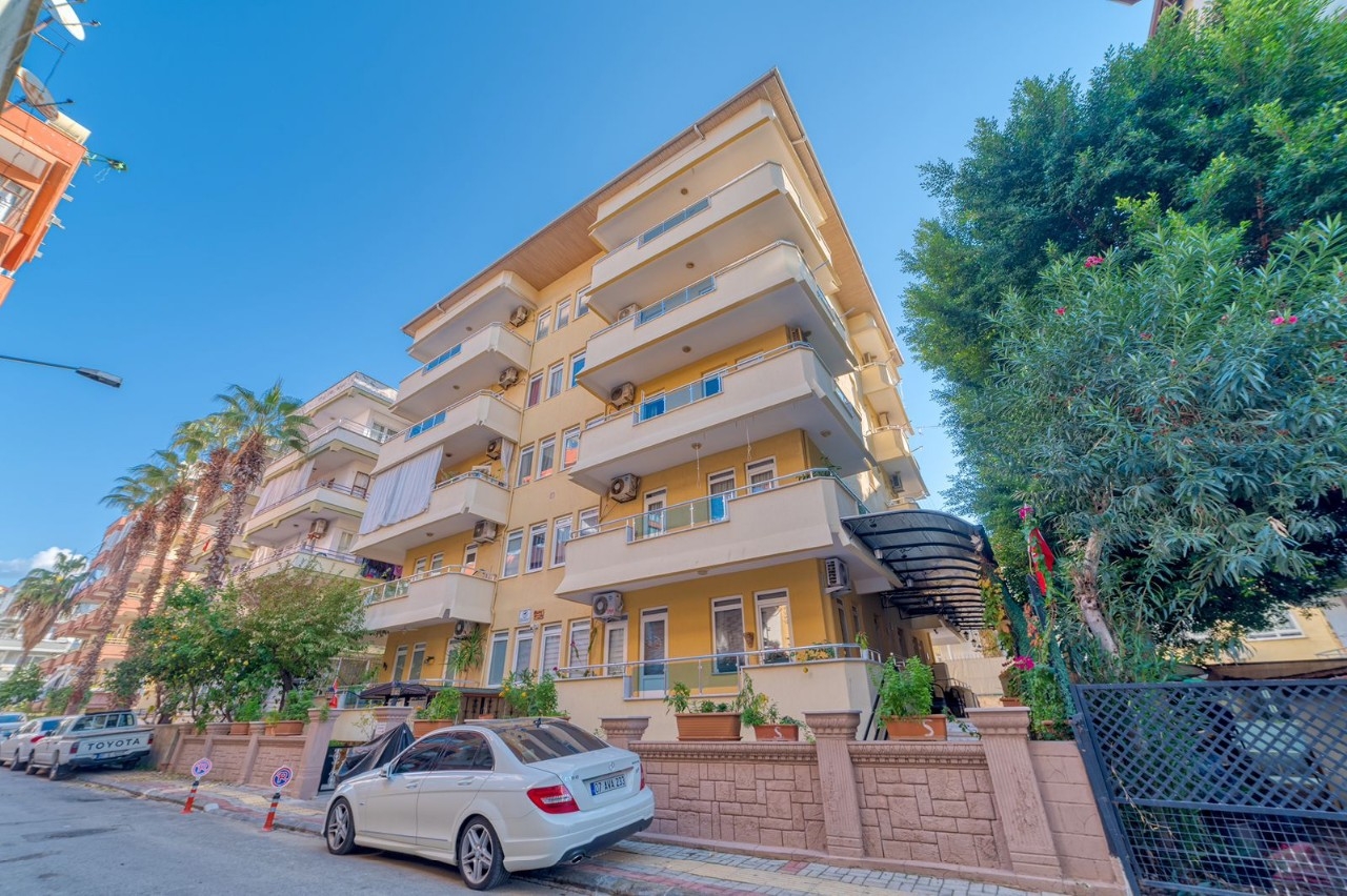 Bjergudsigt 1+1 Lejlighed i Alanya Bycenter