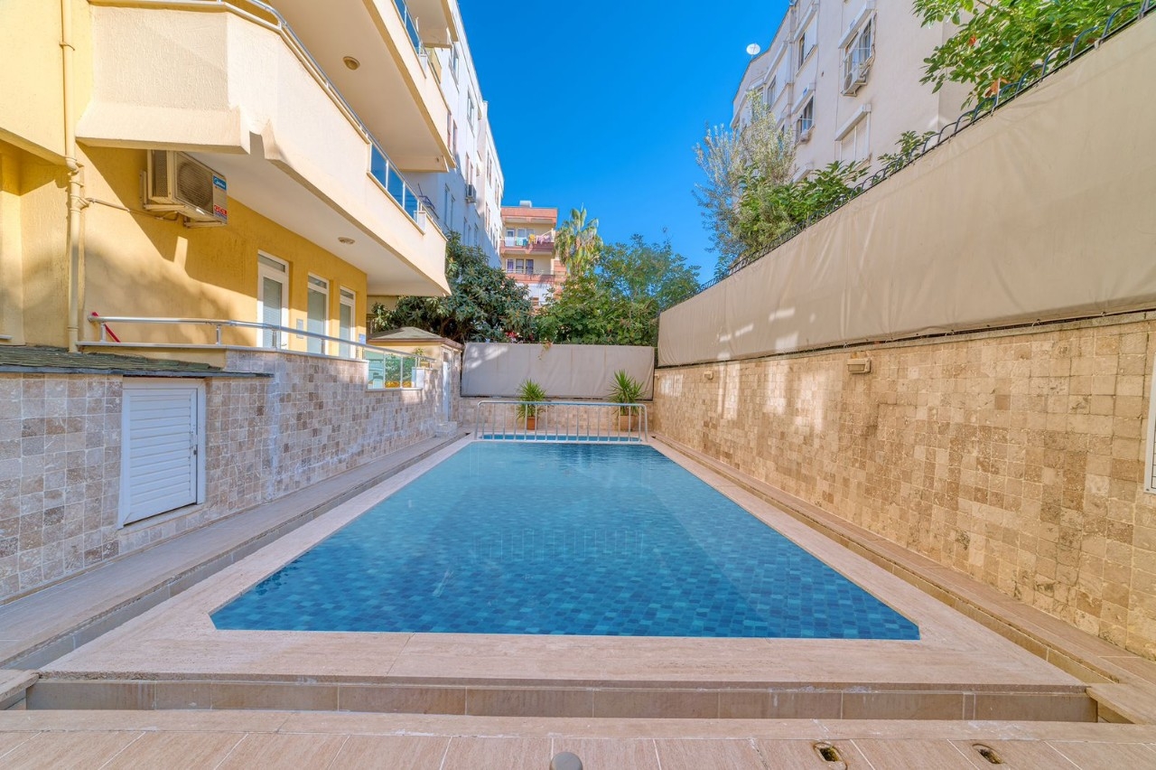 Bjergudsigt 1+1 Lejlighed i Alanya Bycenter
