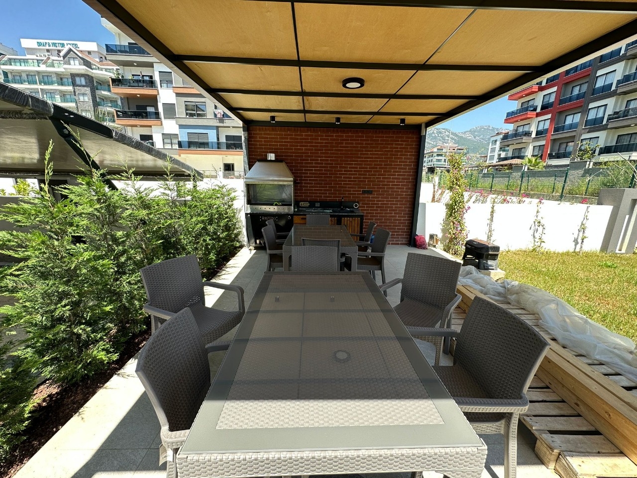 Luksuriøs 1+1 leilighet med sjø- og fjellutsikt, Alanya - Kestel