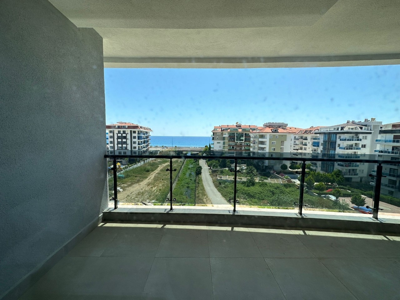 Luksuriøs 1+1 leilighet med sjø- og fjellutsikt, Alanya - Kestel