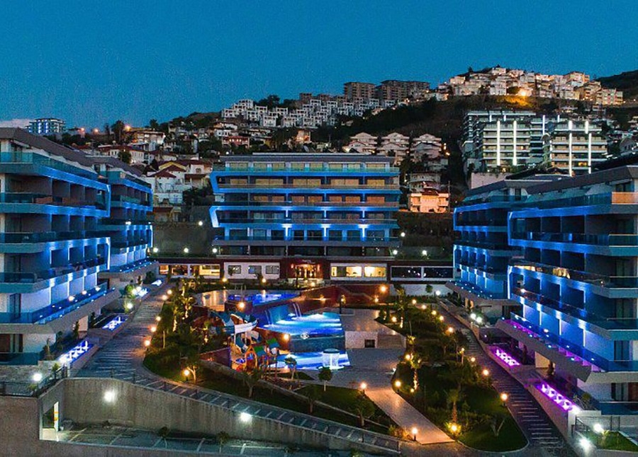 Luxury 2+1 Apartment with Sea and Mountain Views