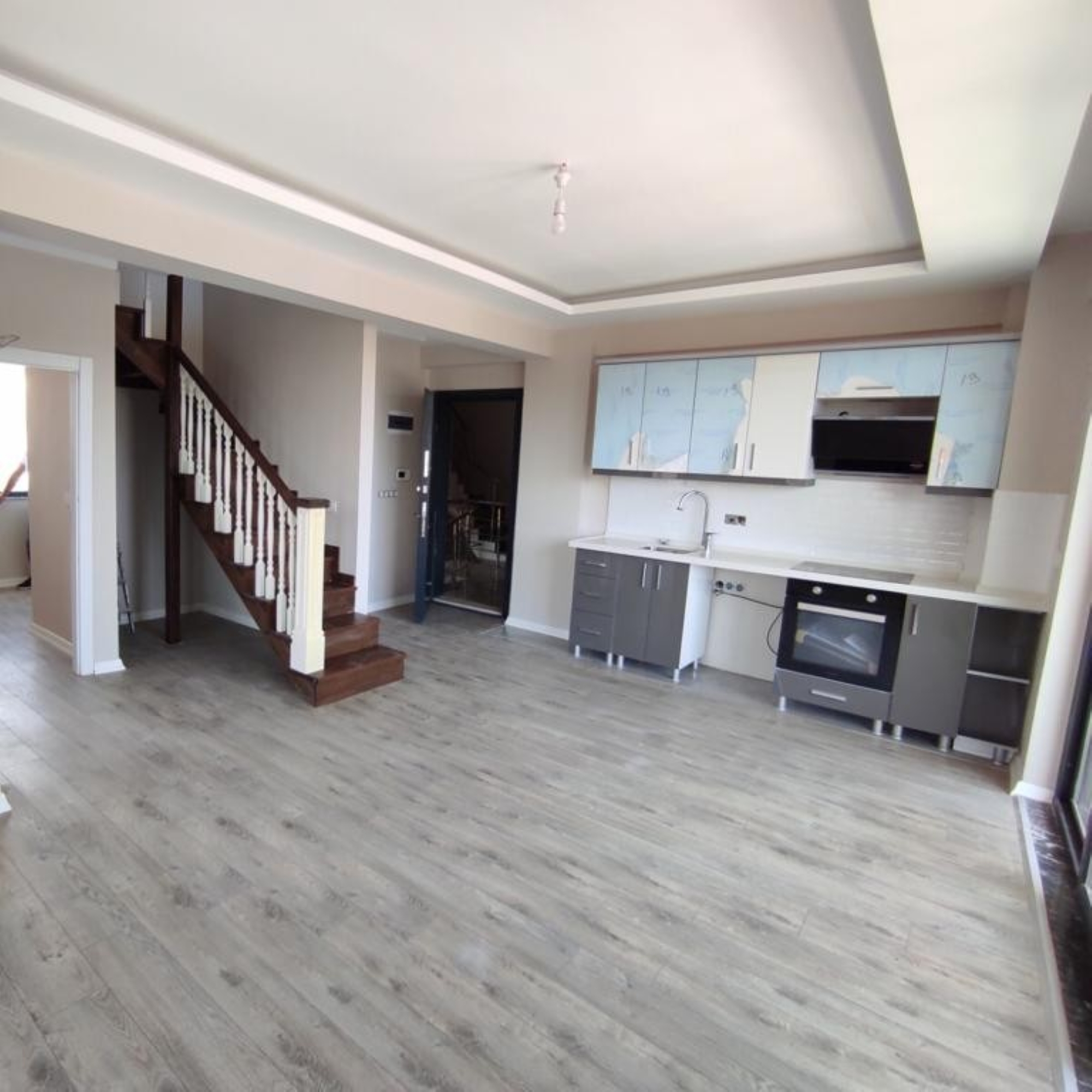 Luxuriöse 3+1 Wohnung mit Pool im Zentrum von Belek