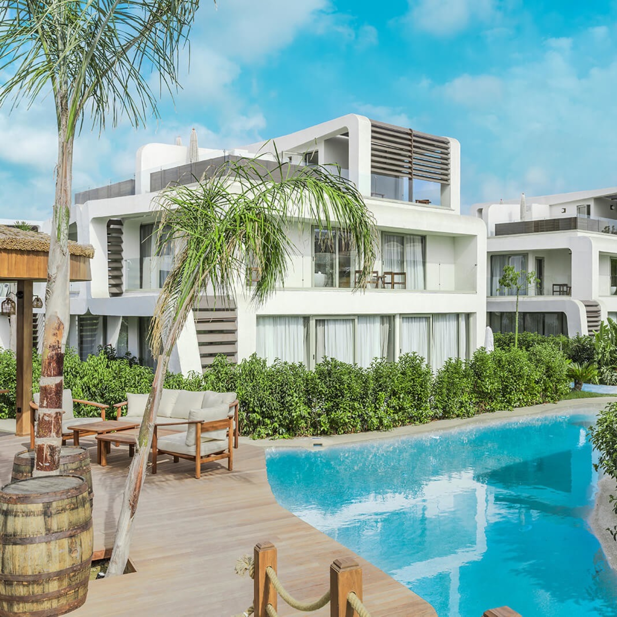 Luksuriøs 3+1 Villa med Basseng og Treningssenter i Belek Sentrum