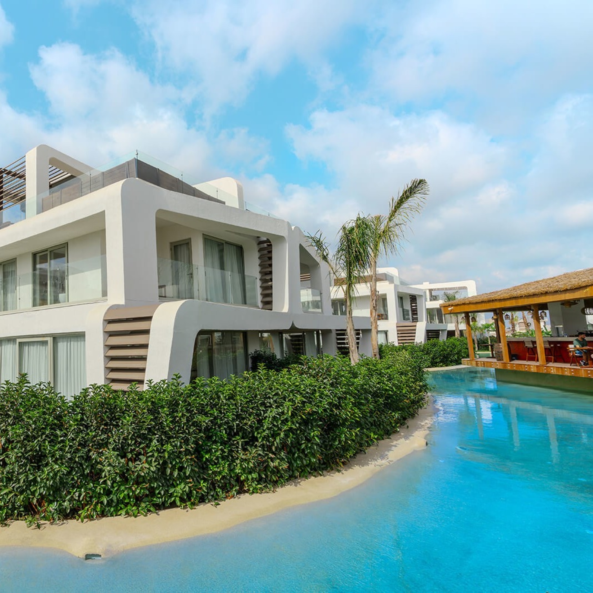 Luksuriøs 3+1 Villa med Basseng og Treningssenter i Belek Sentrum