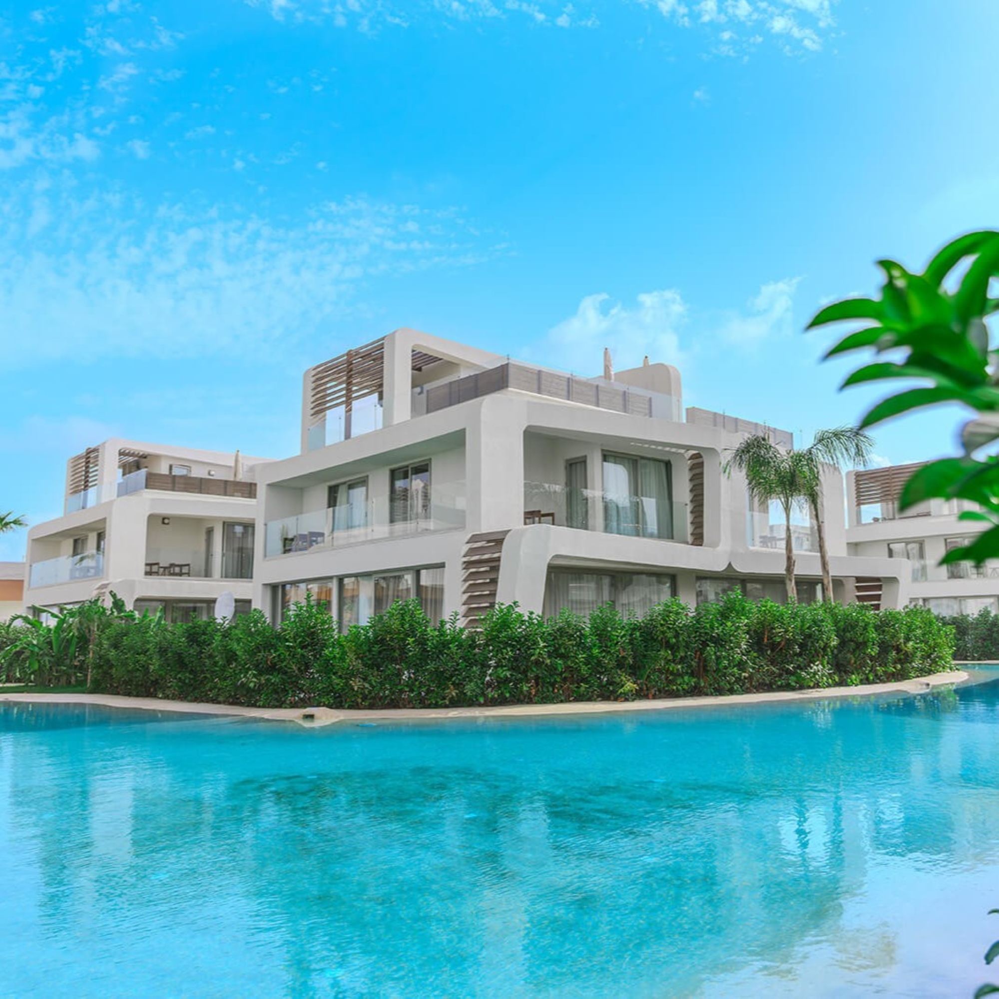 Luksuriøs 3+1 Villa med Basseng og Treningssenter i Belek Sentrum