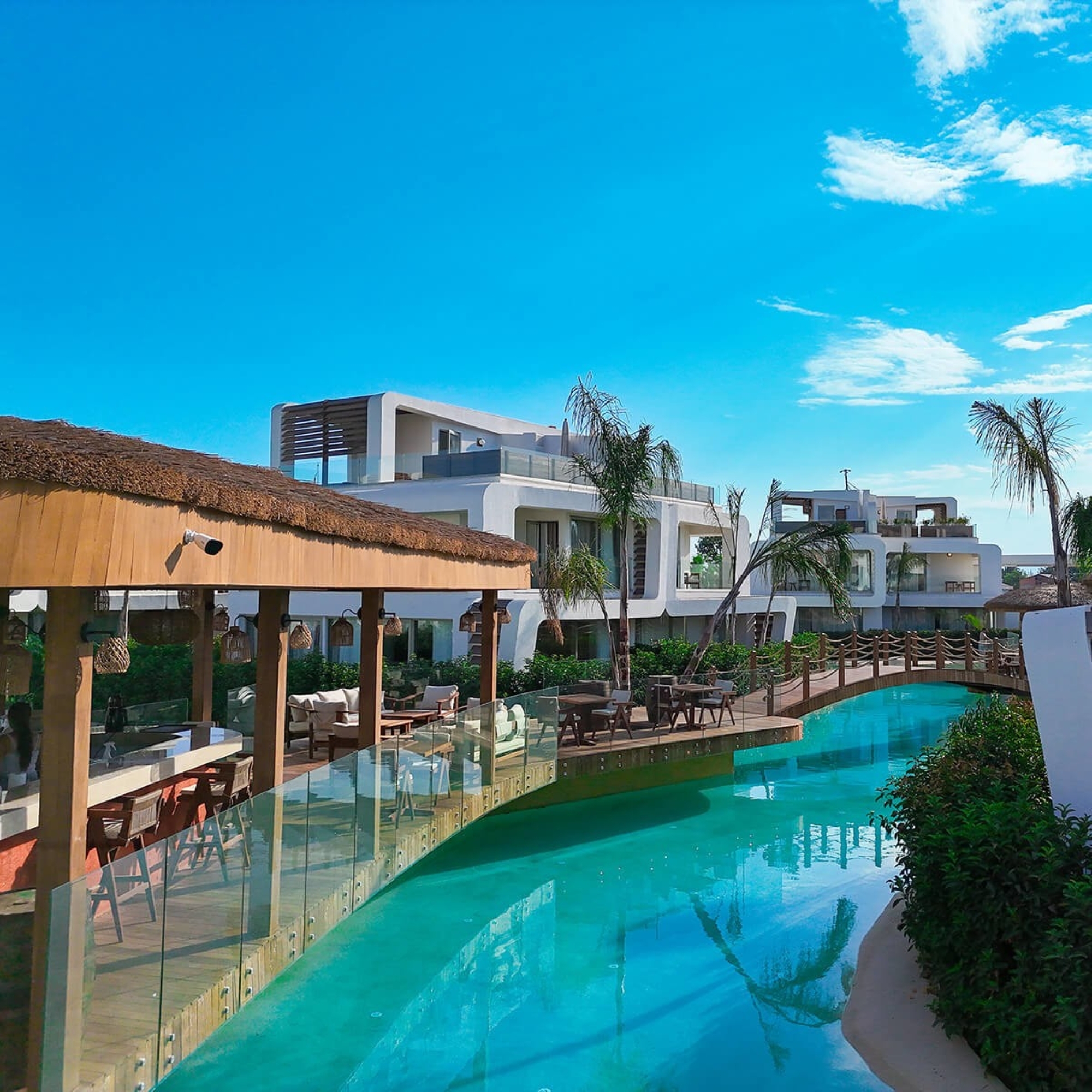 Luksuriøs 3+1 Villa med Basseng og Treningssenter i Belek Sentrum