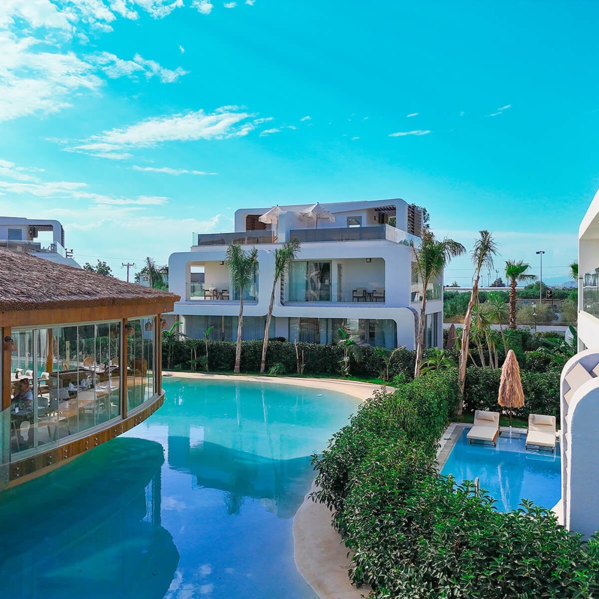 Luksuriøs 3+1 Villa med Basseng og Treningssenter i Belek Sentrum