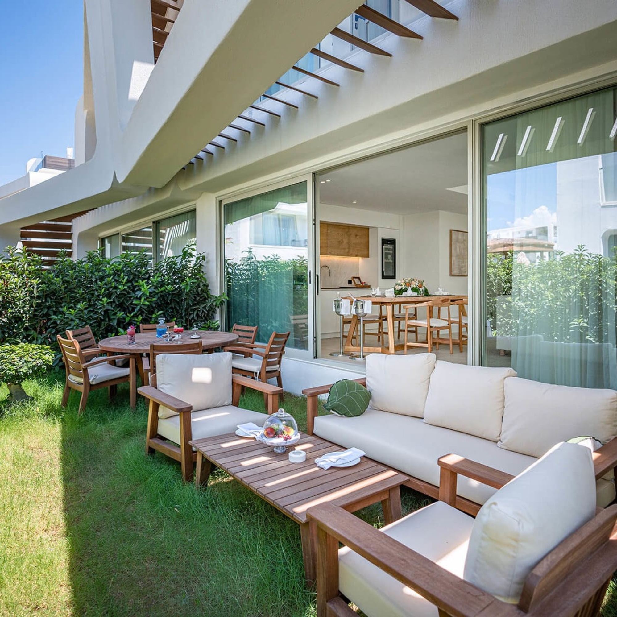 Luksuriøs 3+1 Villa med Basseng og Treningssenter i Belek Sentrum