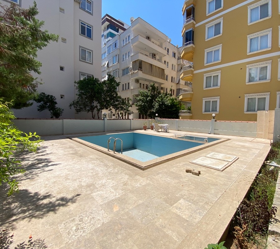 Luxury 2+1 Apartment with Mountain View in Mahmutlar