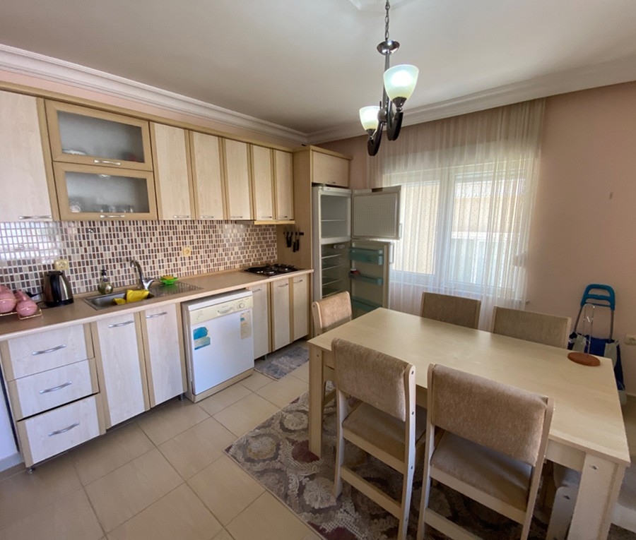 Luxury 2+1 Apartment with Mountain View in Mahmutlar