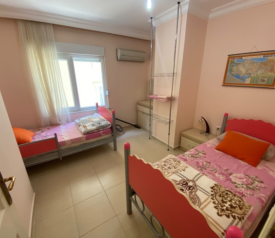 Luxury 2+1 Apartment with Mountain View in Mahmutlar