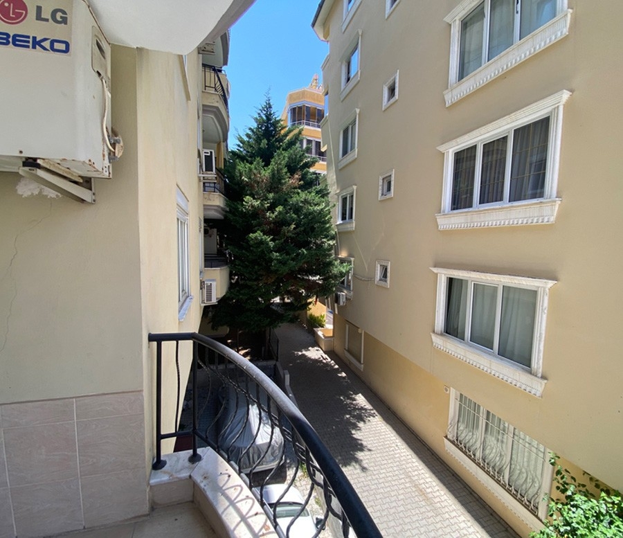 Luxury 2+1 Apartment with Mountain View in Mahmutlar