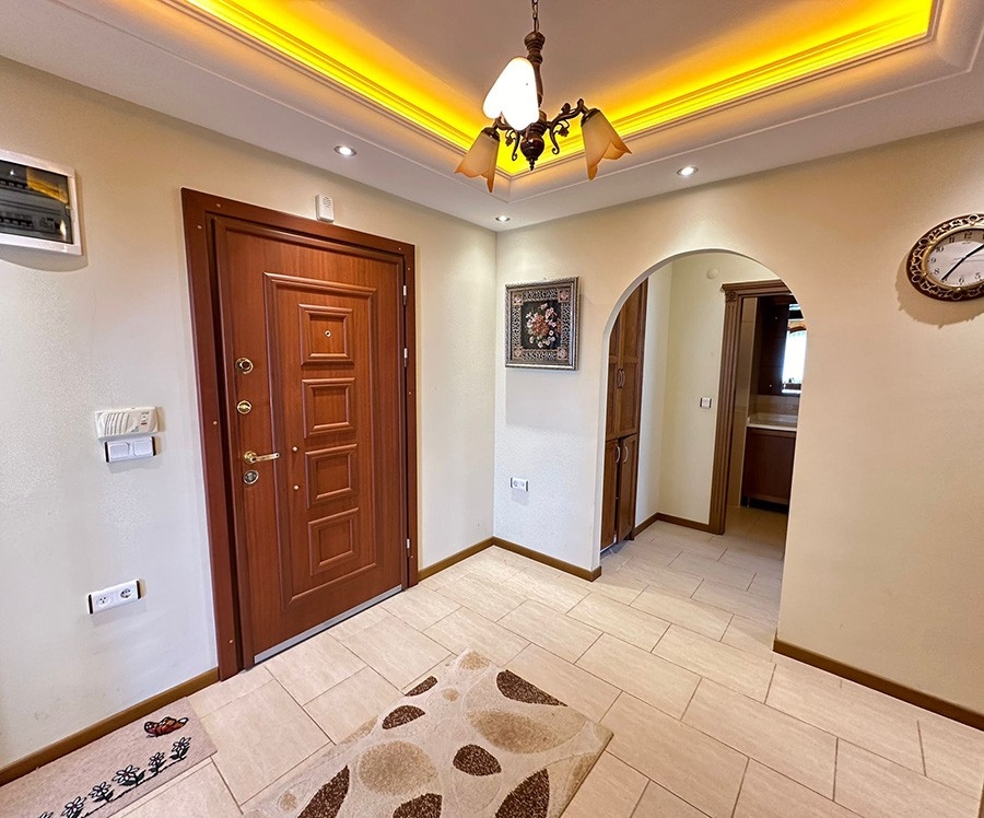 Luxuriöse 2+1 Wohnung mit Meerblick in Alanya