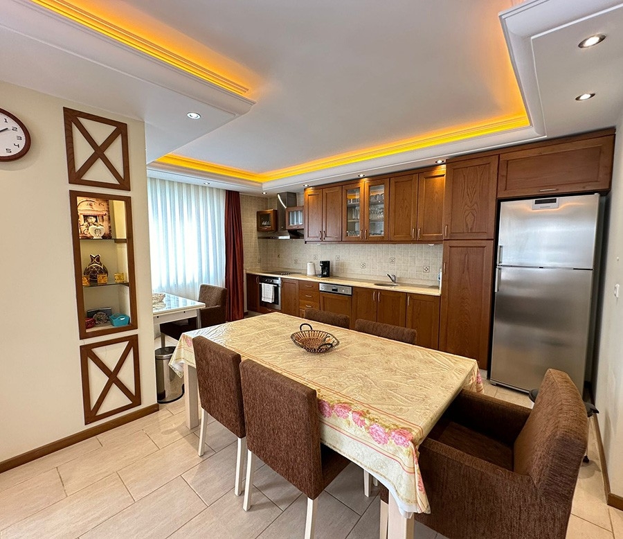 Luxuriöse 2+1 Wohnung mit Meerblick in Alanya