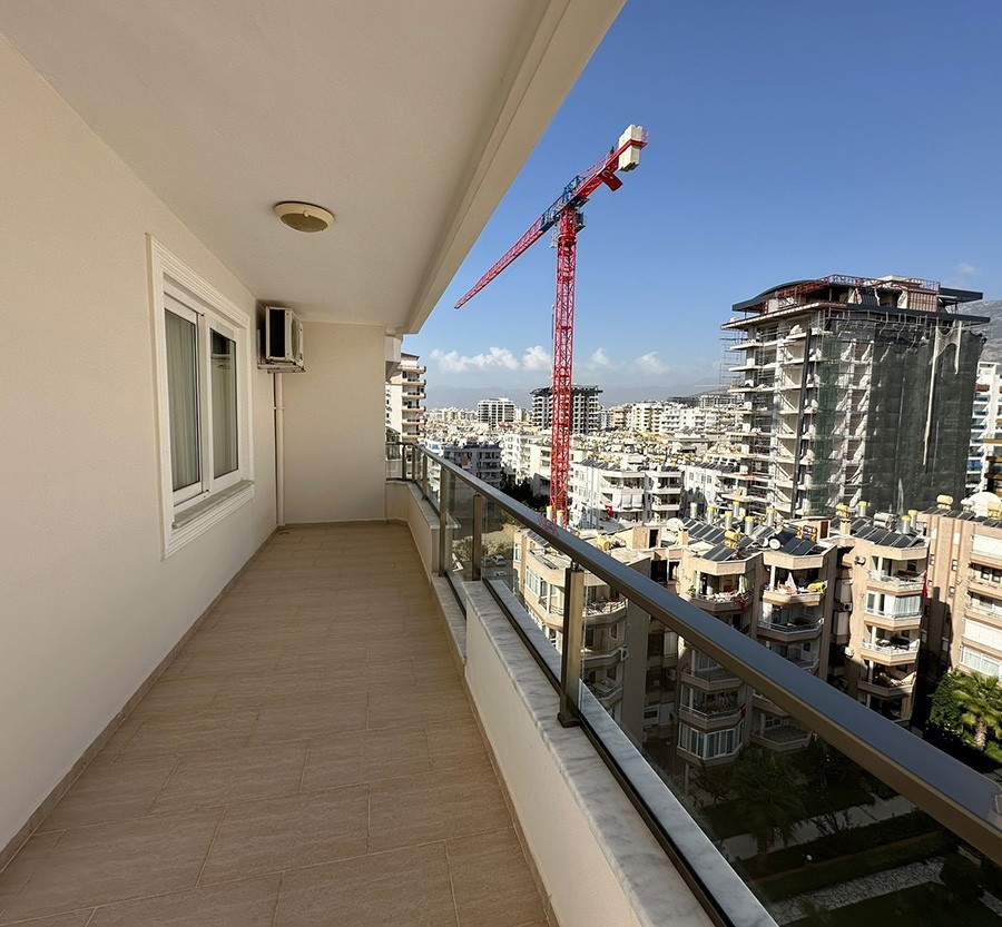 Luxuriöse 2+1 Wohnung mit Meerblick in Alanya