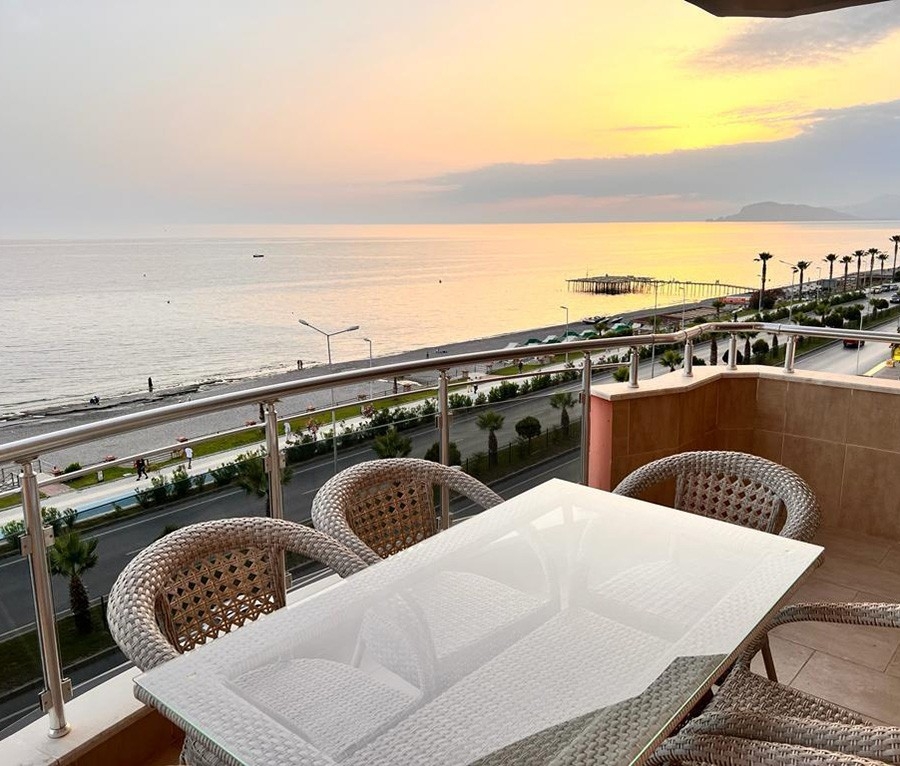 Ylellinen 2+1 asunto meri- ja vuorinäköalalla, Alanya - Mahmutlar