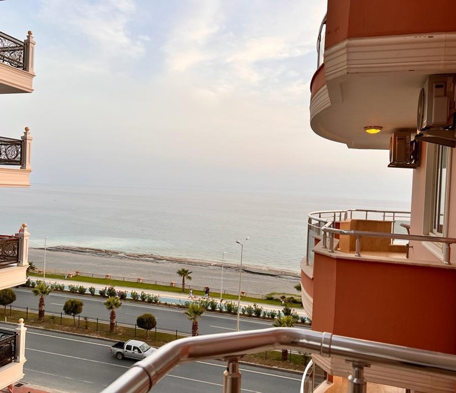 Ylellinen 2+1 asunto meri- ja vuorinäköalalla, Alanya - Mahmutlar