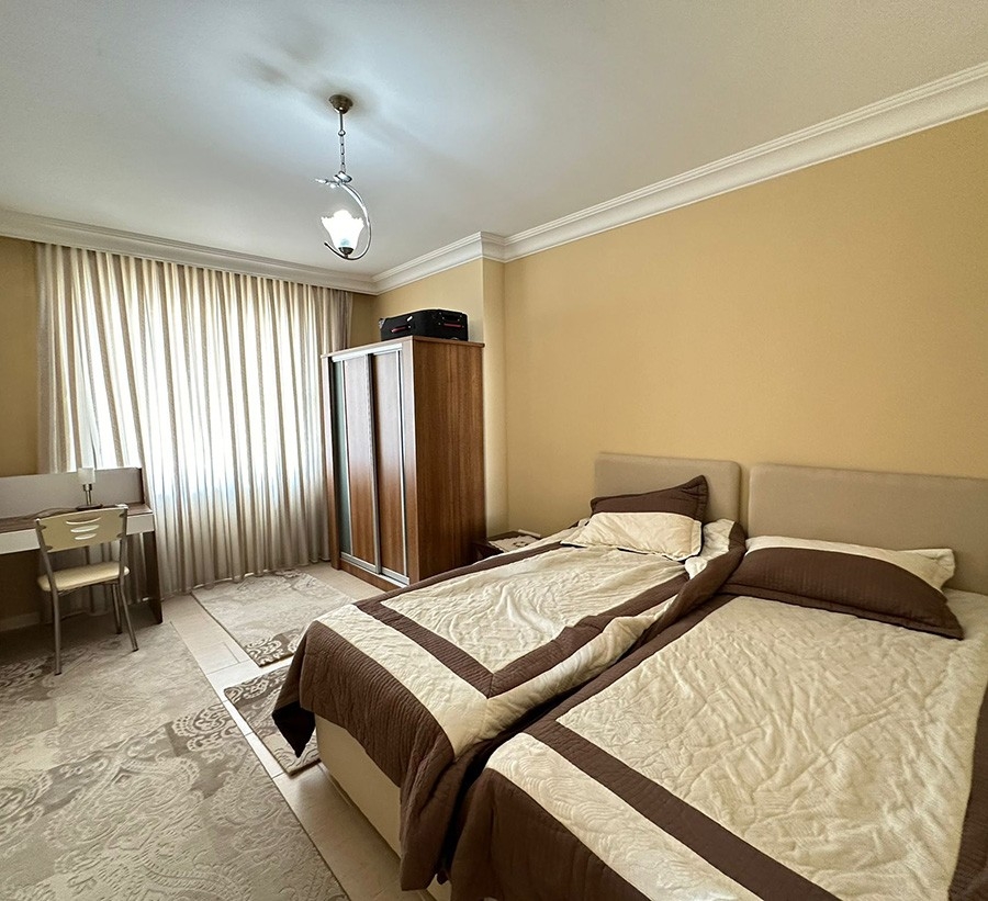Luxury 2+1 Apartment with Sea View in Mahmutlar