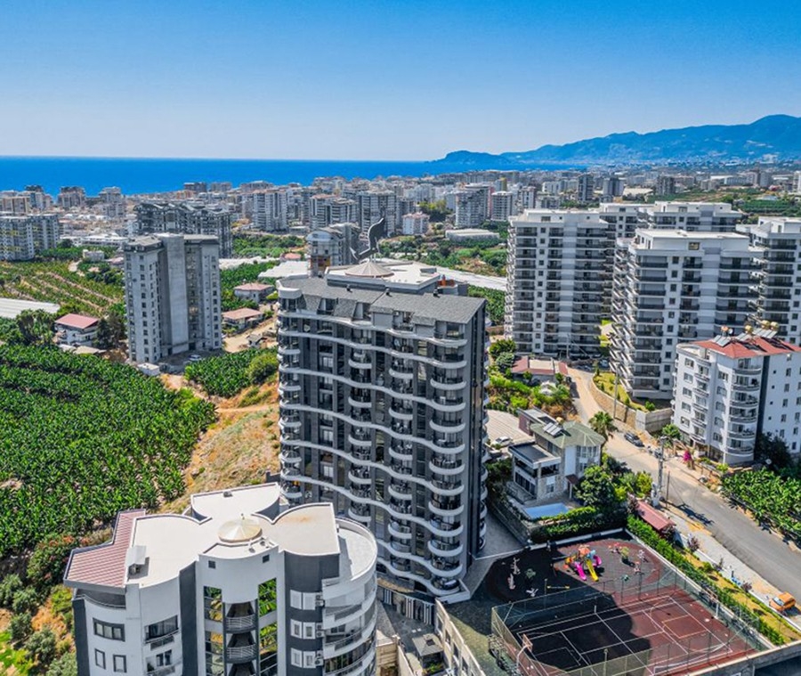 Luxury 2+1 Apartment with Mountain View in Mahmutlar