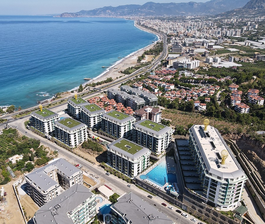 Luksuriøs 2+2 lejlighed med hav- og bjergudsigt i Kargicak, Alanya