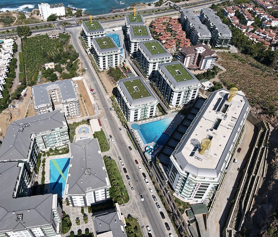 Luksuriøs 2+2 lejlighed med hav- og bjergudsigt i Kargicak, Alanya