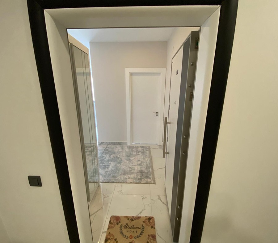 Luksuriøs 2+2 lejlighed med hav- og bjergudsigt i Kargicak, Alanya