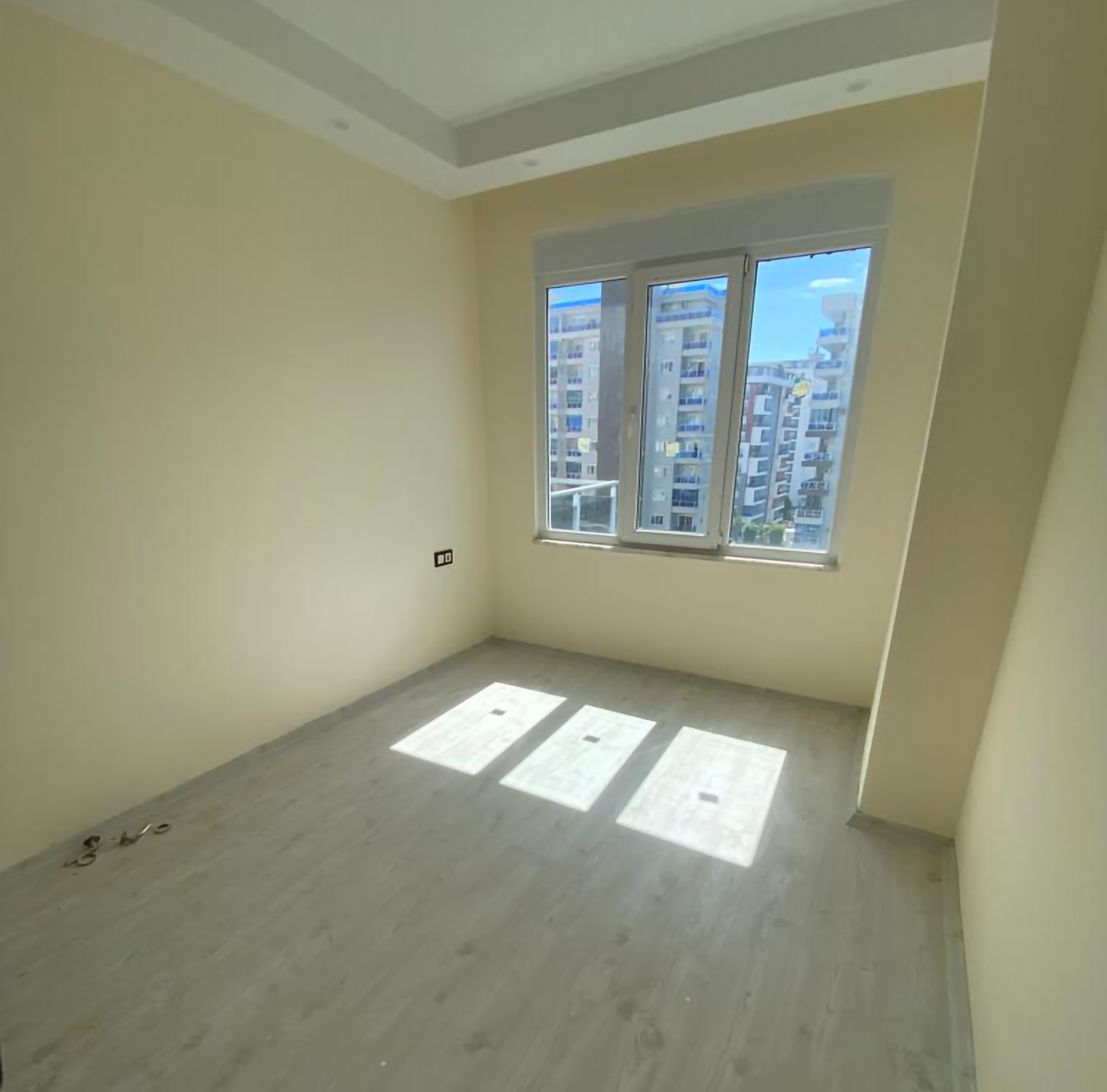 Luxury 1+1 Apartment with Mountain View in Mahmutlar, Alanya