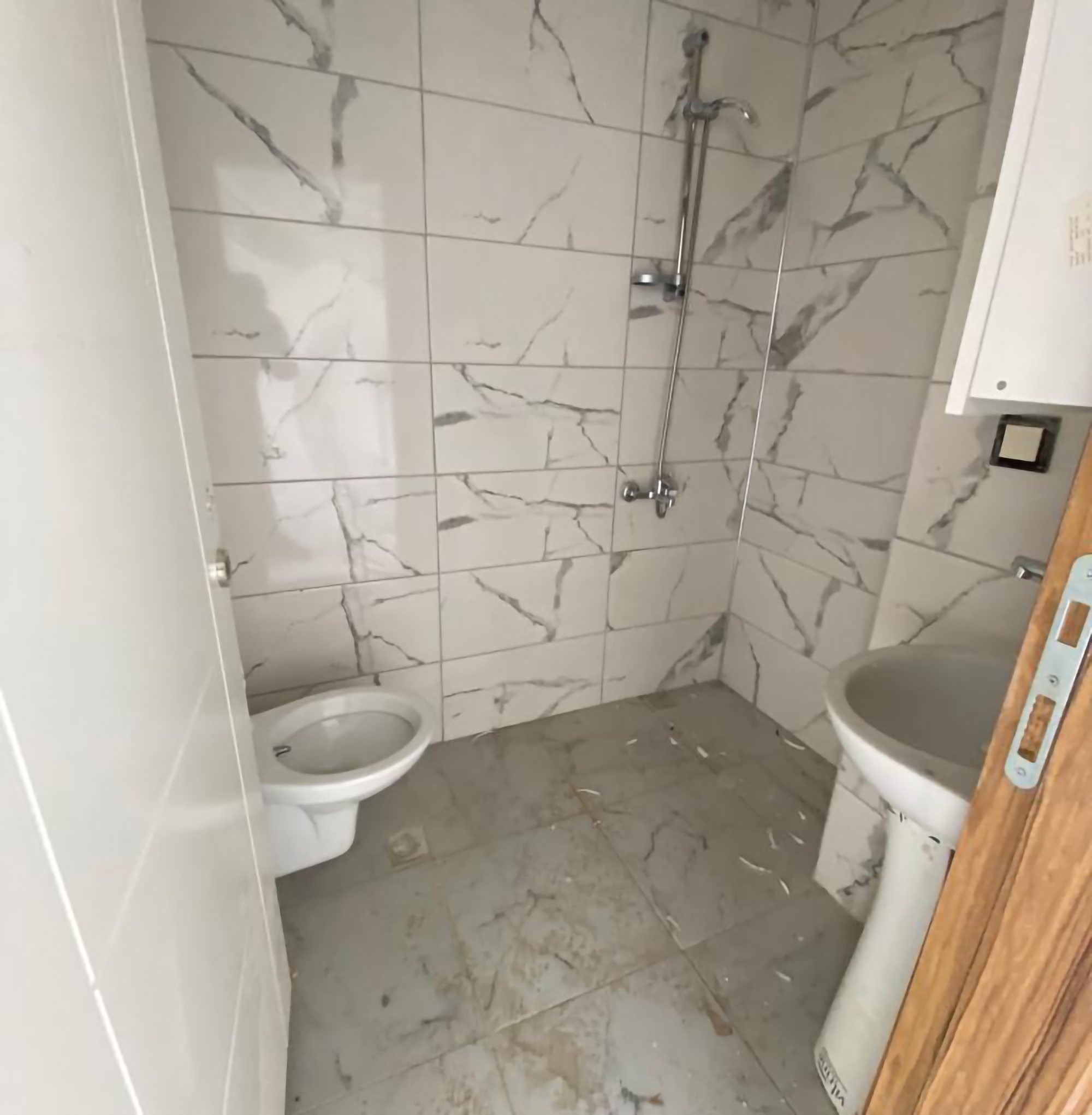 Luxury 1+1 Apartment with Mountain View in Mahmutlar, Alanya