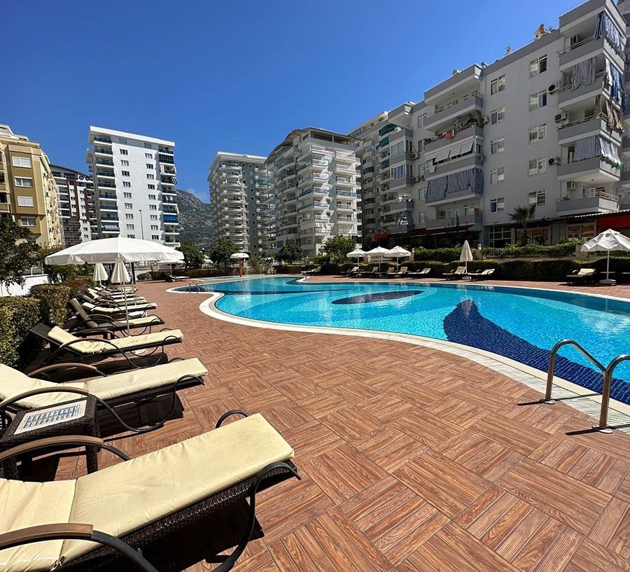 Luxury 3+1 Penthouse with Sea and Mountain Views, Alanya - Mahmutlar