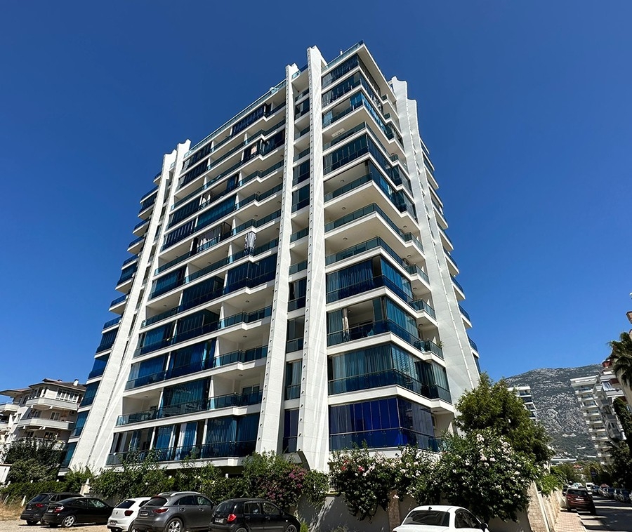 Luxury 3+1 Penthouse with Sea and Mountain Views, Alanya - Mahmutlar