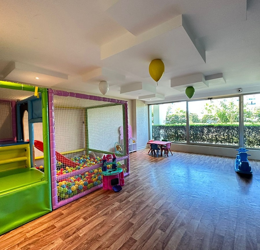 Luxury 3+1 Penthouse with Sea and Mountain Views, Alanya - Mahmutlar