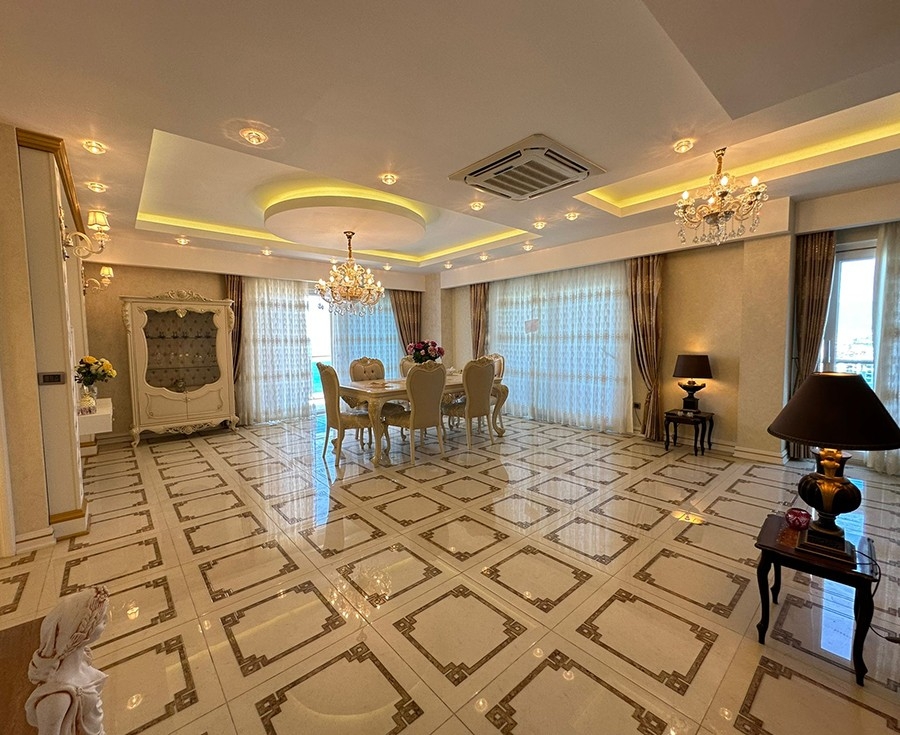 Luxury 3+1 Penthouse with Sea and Mountain Views, Alanya - Mahmutlar