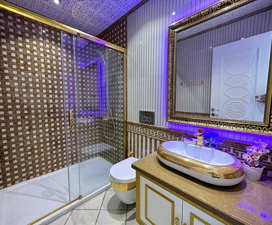 Luxury 3+1 Penthouse with Sea and Mountain Views, Alanya - Mahmutlar