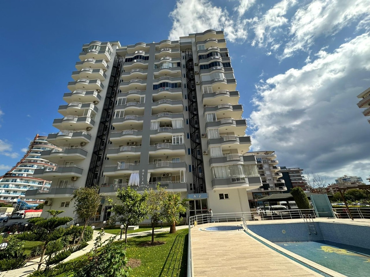 Luxury 4+1 Penthouse with Sea and Mountain Views, Alanya