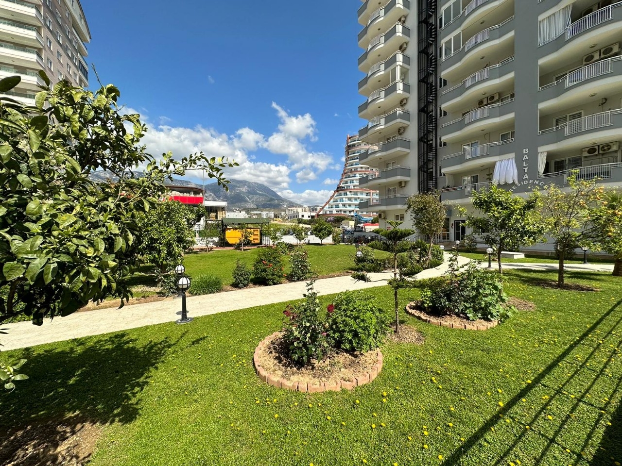 Luxury 4+1 Penthouse with Sea and Mountain Views, Alanya