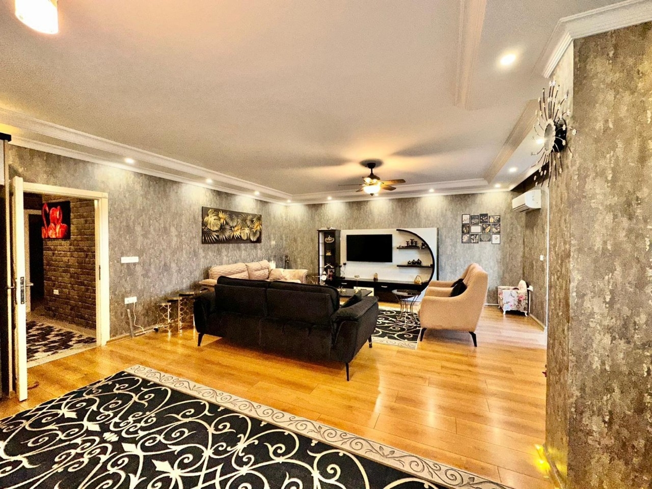 Luxury 4+1 Penthouse with Sea and Mountain Views, Alanya