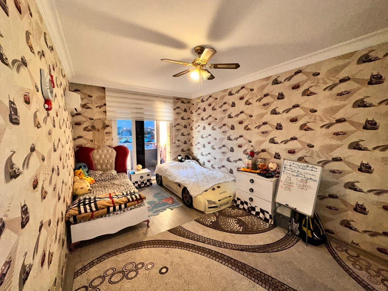 Luxury 4+1 Penthouse with Sea and Mountain Views, Alanya