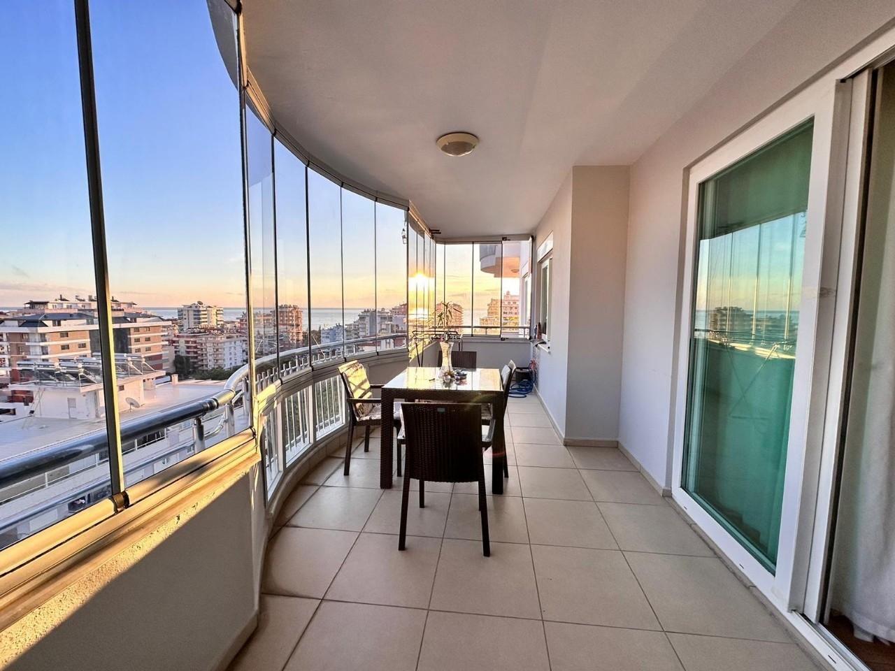 Luxury 4+1 Penthouse with Sea and Mountain Views, Alanya