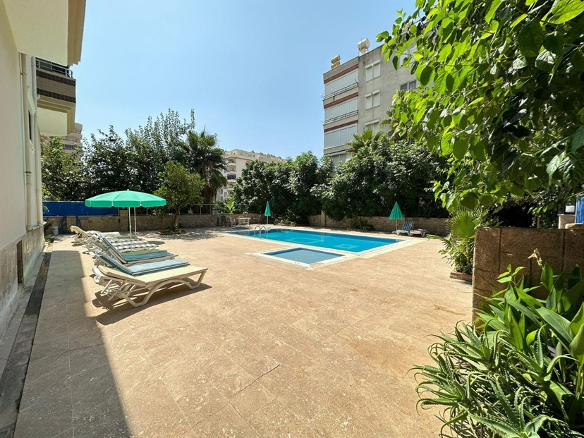 Luxury 4+1 Apartment with Sea and Mountain Views in Mahmutlar